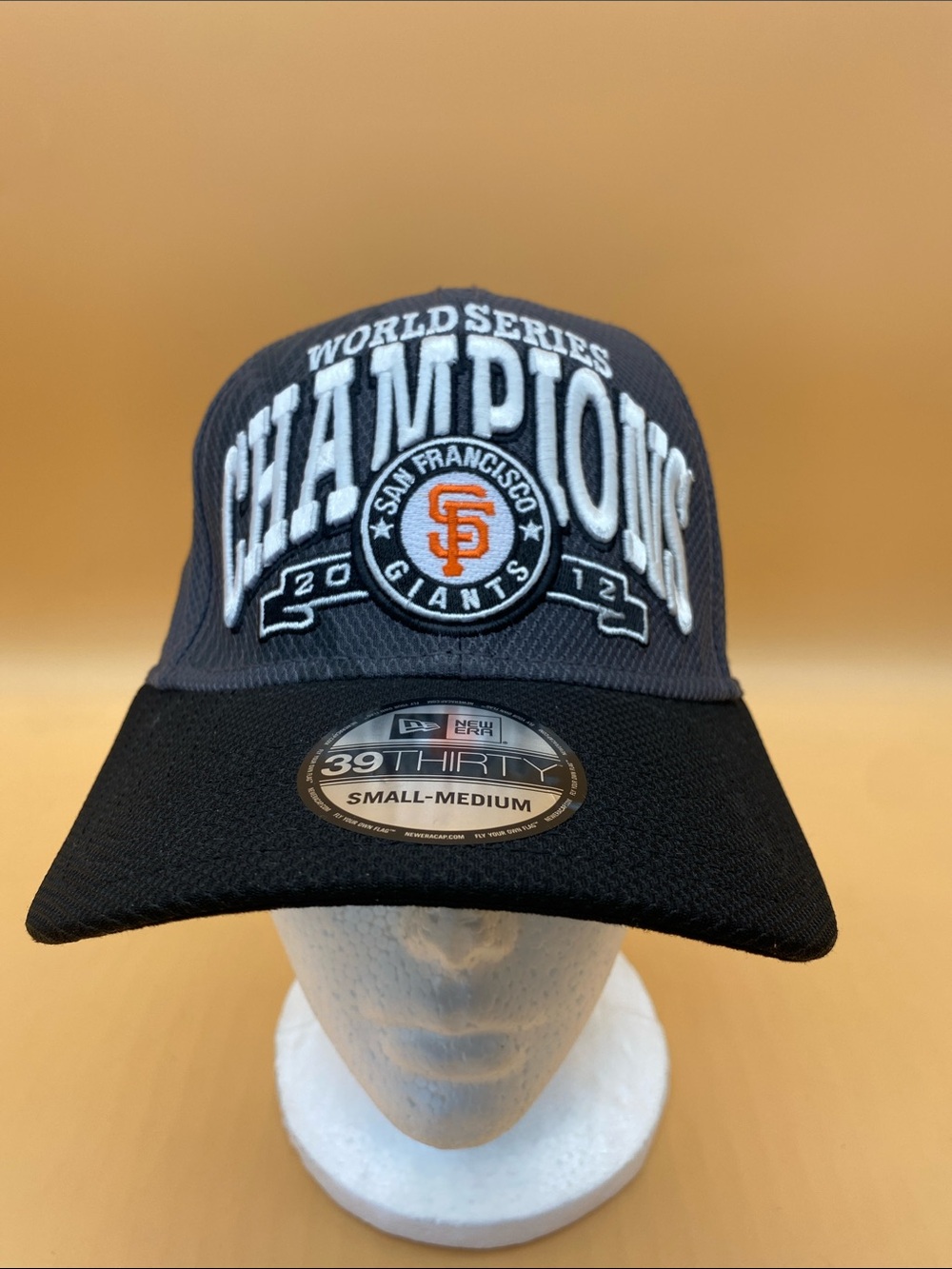 San Francisco Giants 2012 World Series Champions New Era 39Thirty S/M Hat Cap